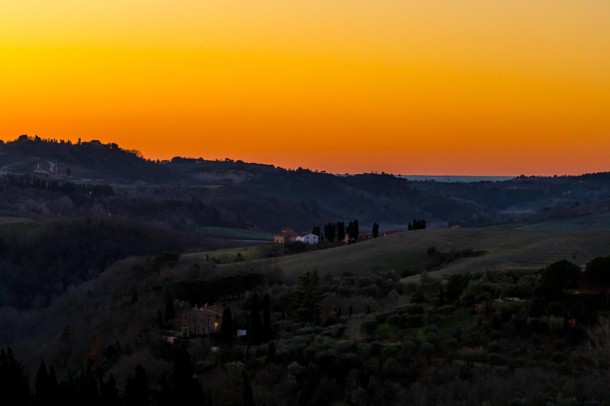 Вилла Borgo Il Poggio Agritourismo Монтайоне Экстерьер фото