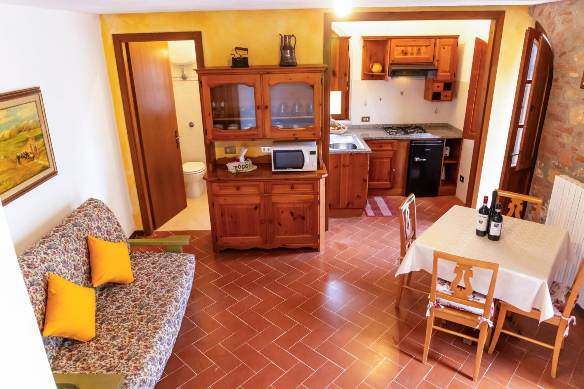 Вилла Borgo Il Poggio Agritourismo Монтайоне Экстерьер фото