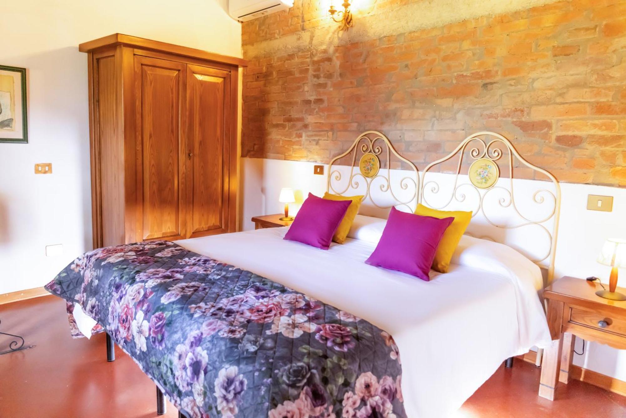 Вилла Borgo Il Poggio Agritourismo Монтайоне Экстерьер фото