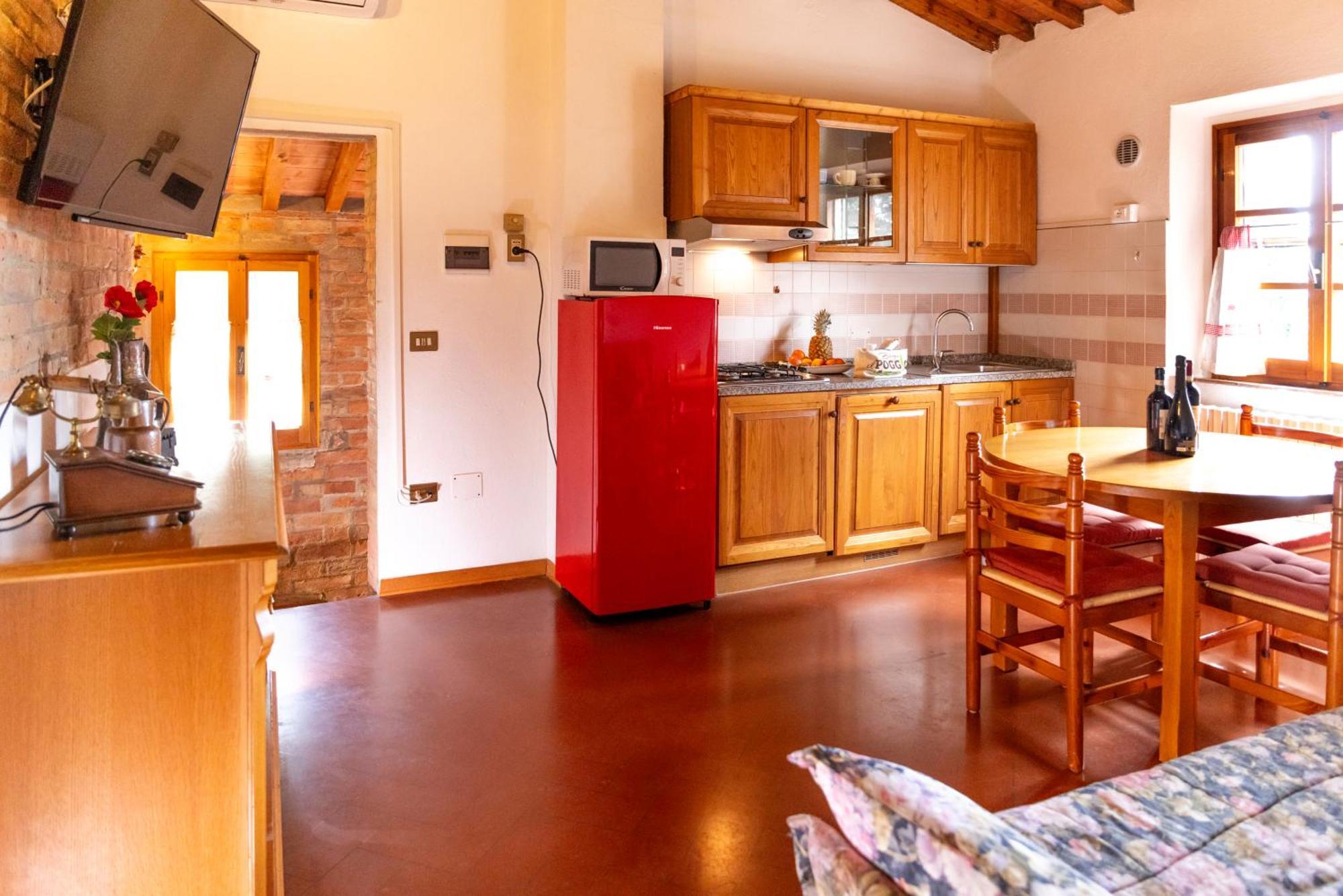 Вилла Borgo Il Poggio Agritourismo Монтайоне Экстерьер фото