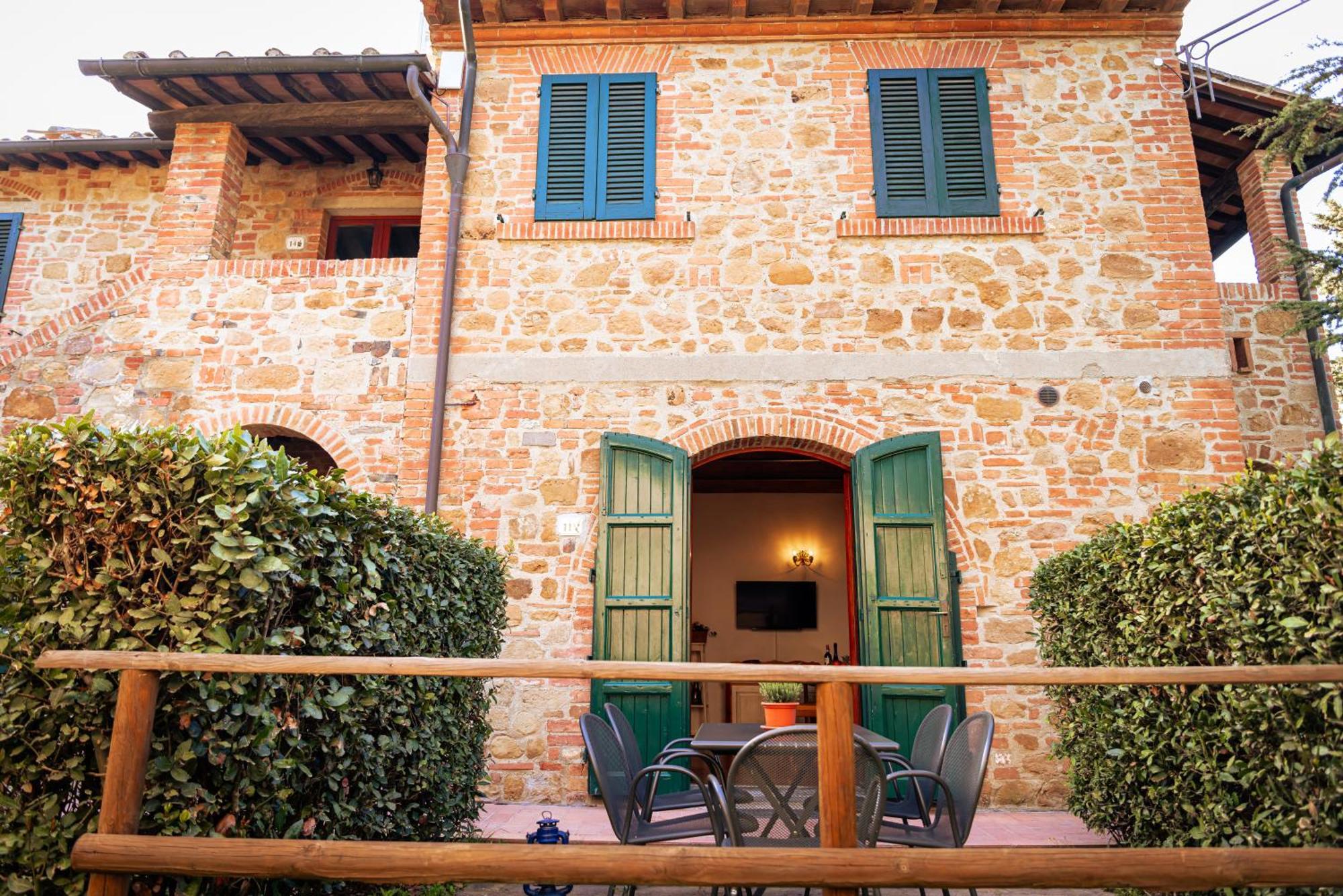 Вилла Borgo Il Poggio Agritourismo Монтайоне Экстерьер фото