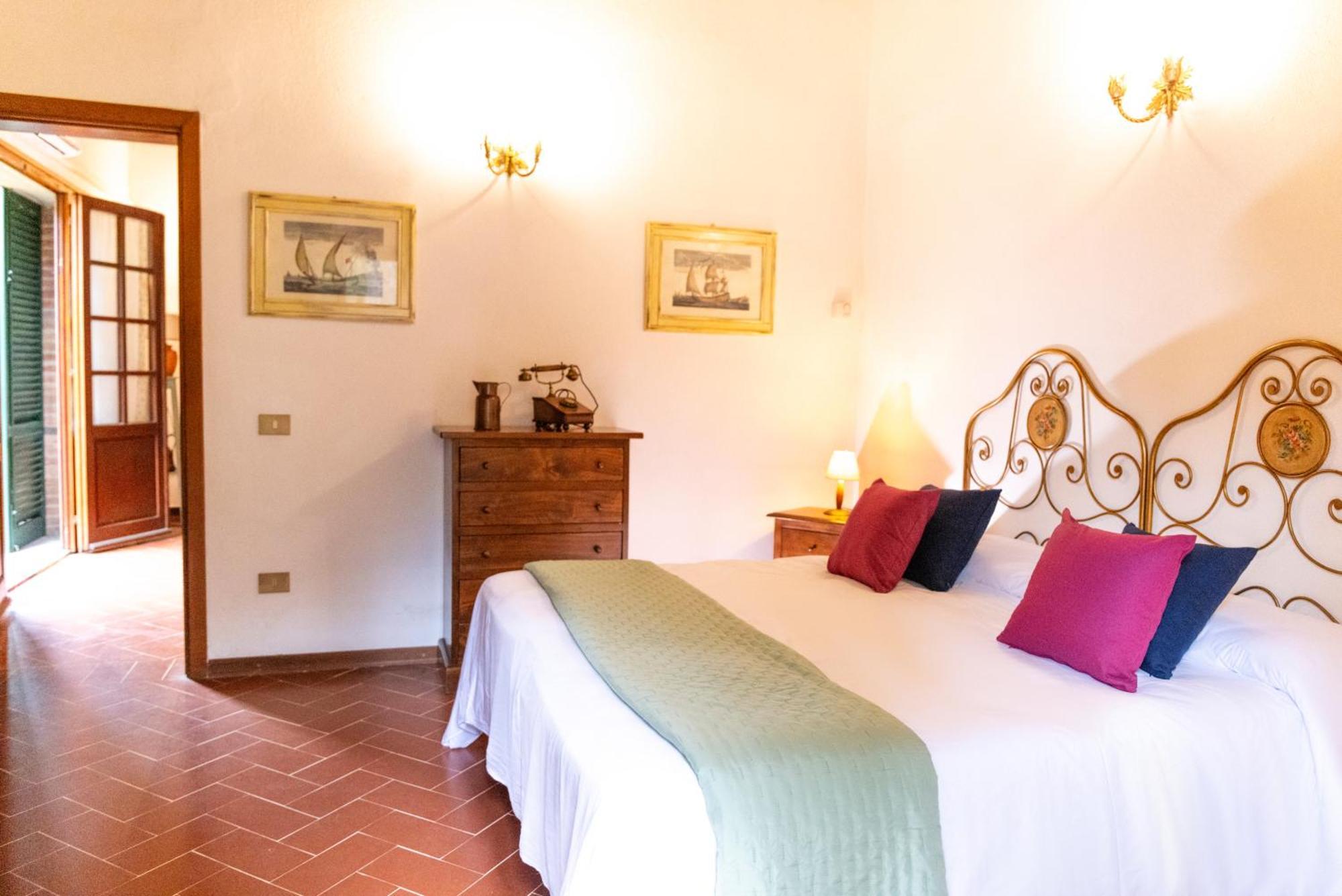 Вилла Borgo Il Poggio Agritourismo Монтайоне Экстерьер фото