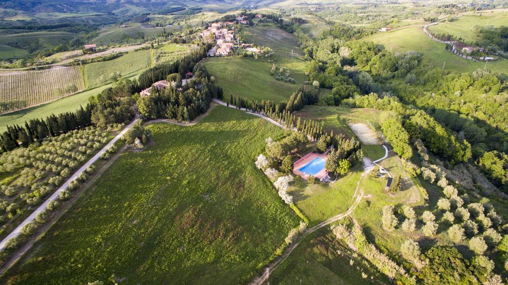 Вилла Borgo Il Poggio Agritourismo Монтайоне Экстерьер фото